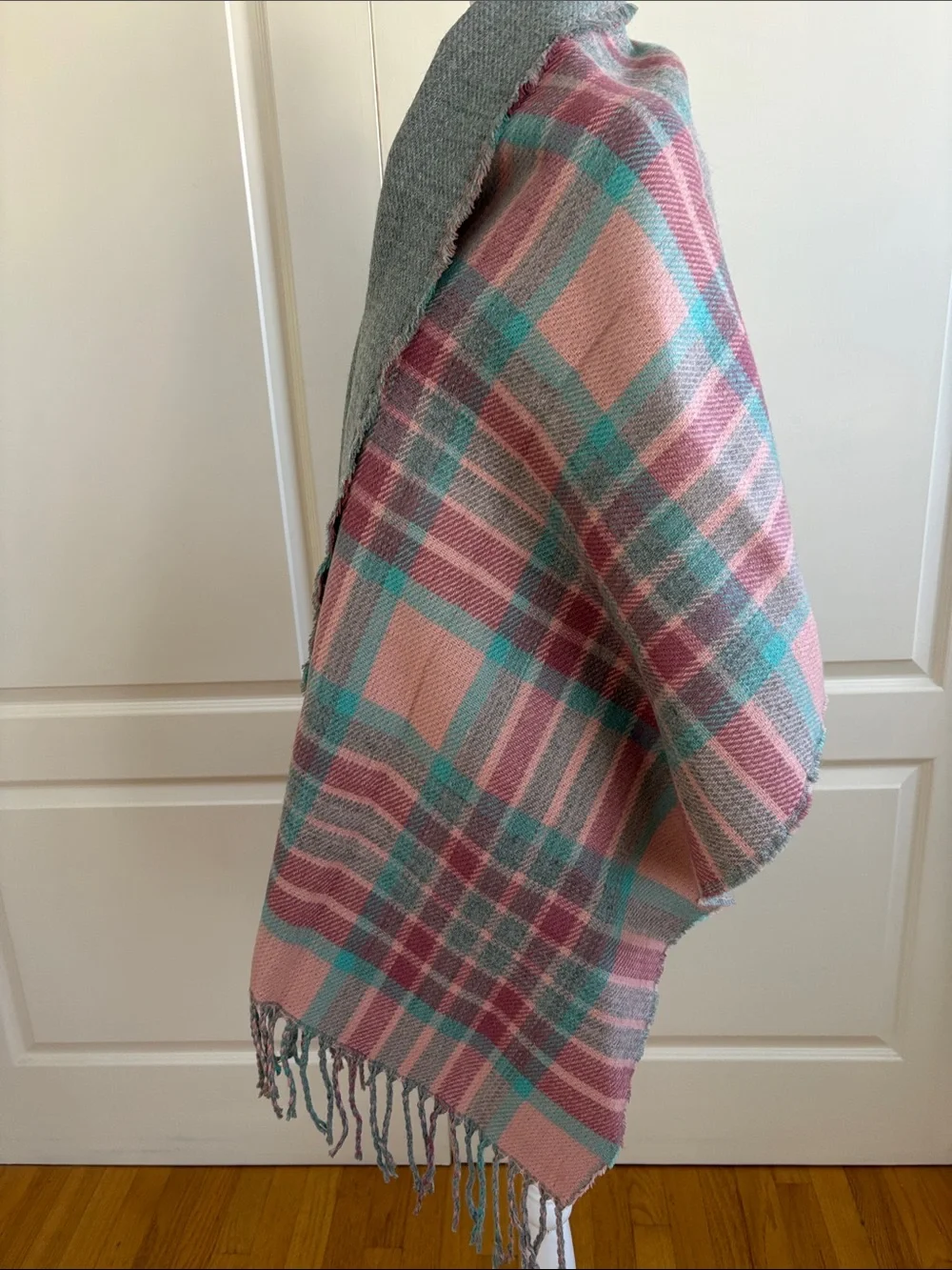 KHOMBU REVERSIBLE WRAP/ SHAWL